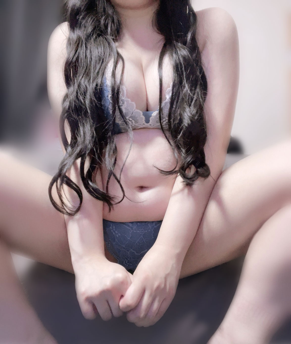 Kawaii Girls outcall escort service KASUMI PINKU