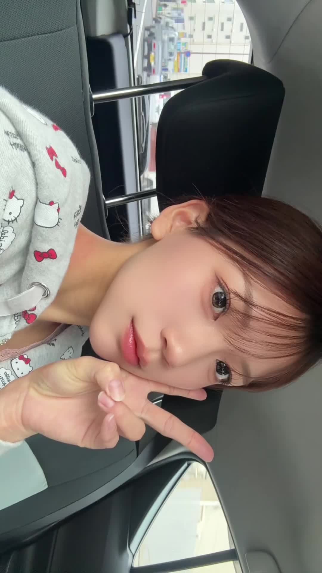 返信動画サムネイル