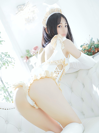 H outcall escort service MOMO