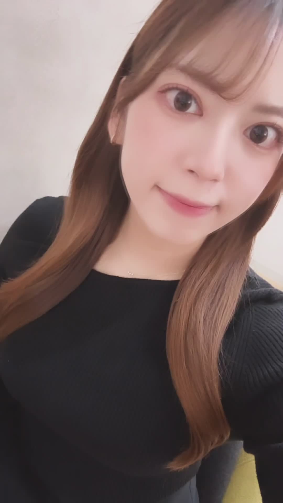 返信動画サムネイル