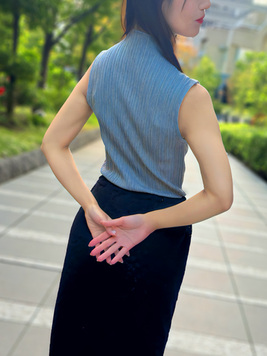 Tokyo Sexy Milf 酒店服务 Tsukino