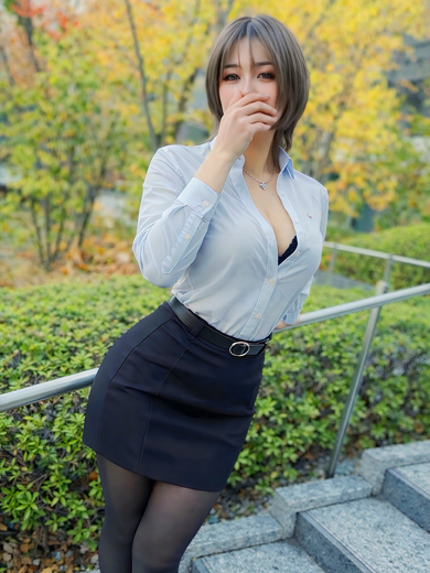 Tokyo Sexy Milf 酒店服务 Haru