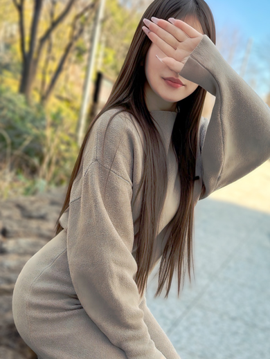 Tokyo Sexy Milf hotel escort service parlor Yuna