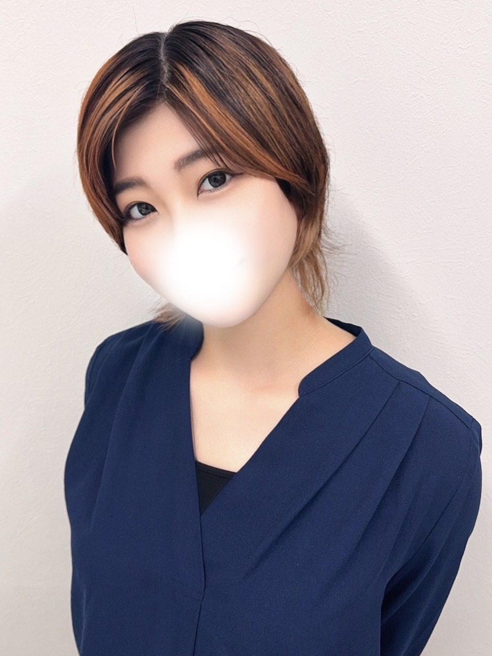 OMOTENASHI Girls in Shinjuku (店舖)色情按摩 服務 WAKAME