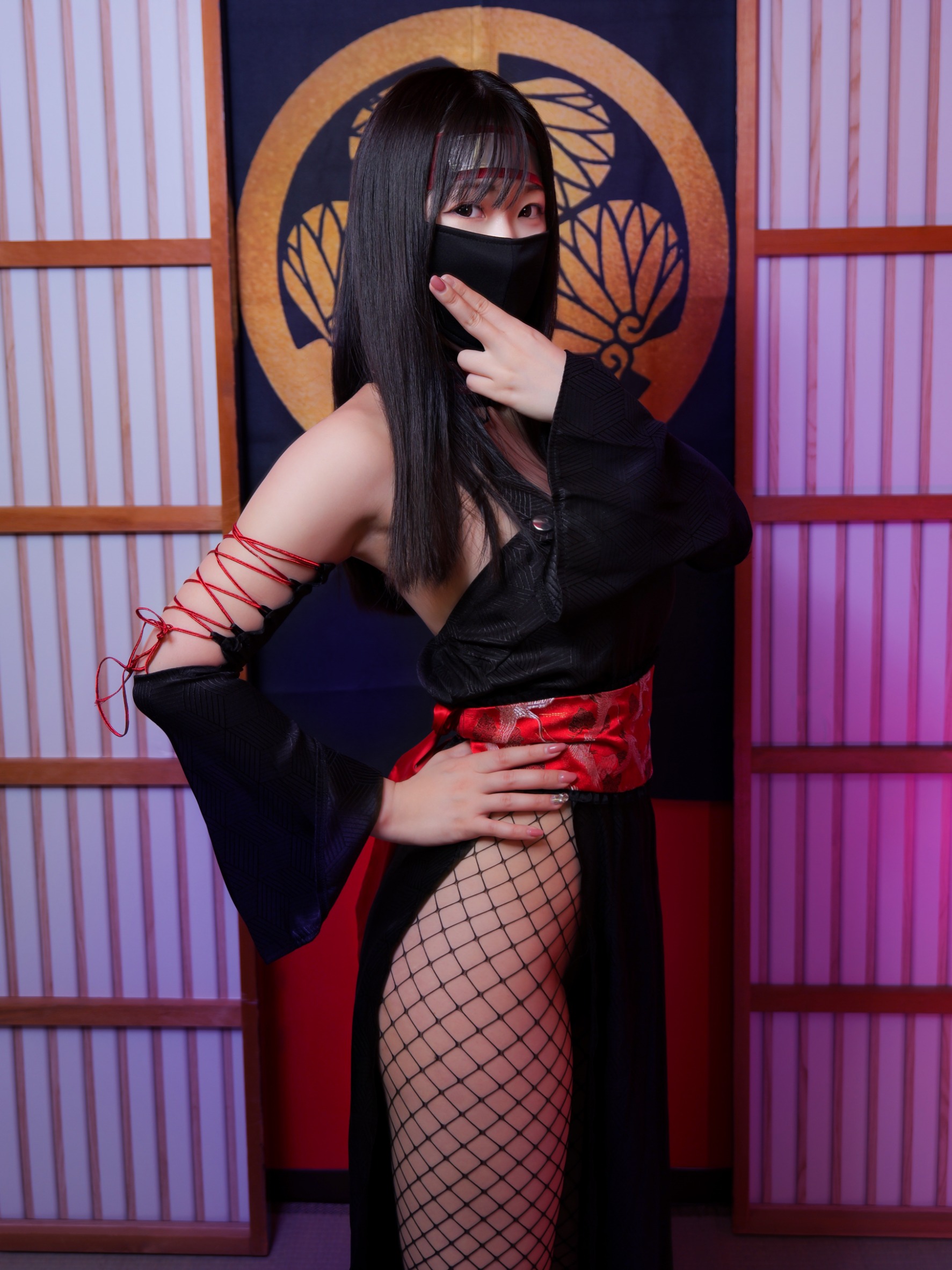 Kunoichi - Ninja Escorts in Kabukicho 호텔헤루 TSUBAKI
