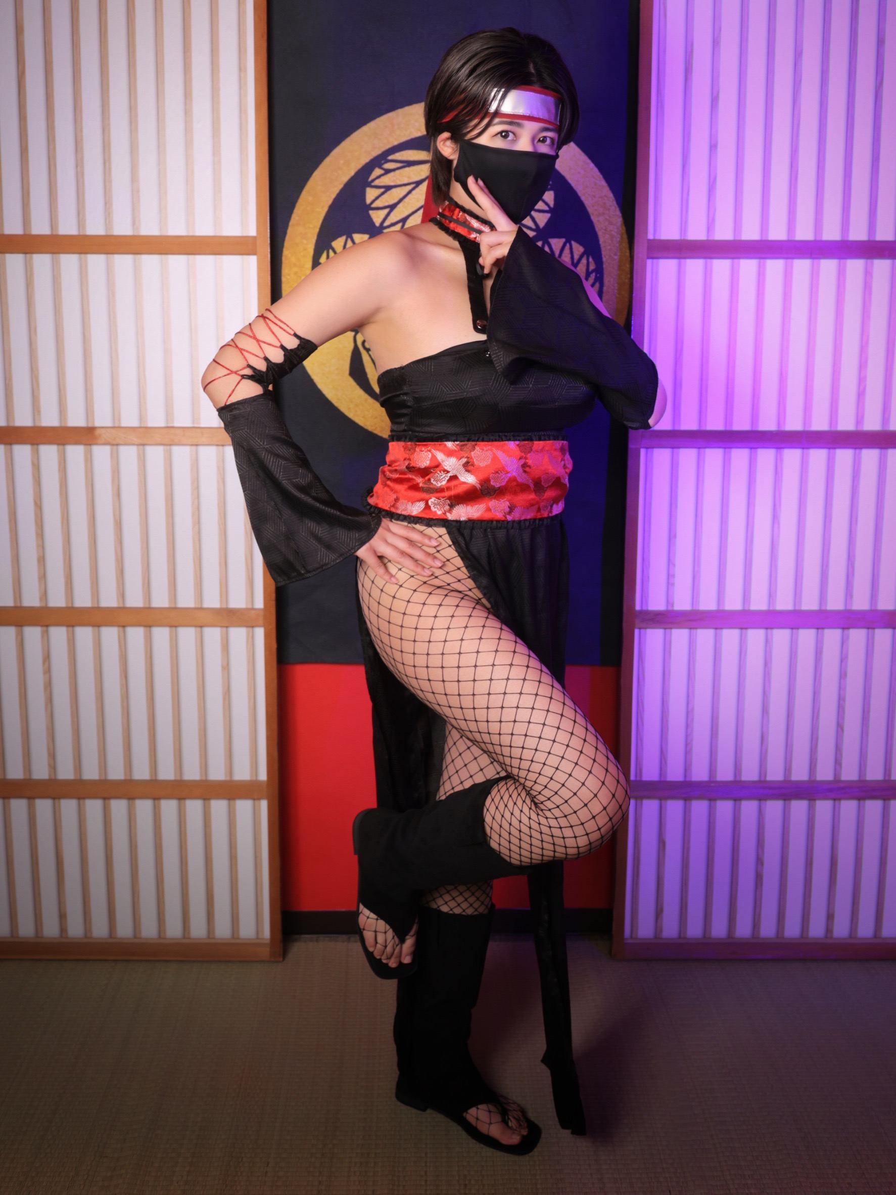Kunoichi - Ninja Escorts in Kabukicho 안마 (호텔) TERESA