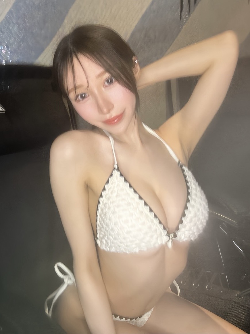 HENTAI JAPAN デリヘル SERINA