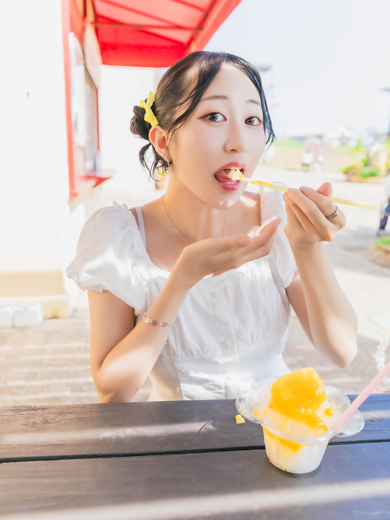 Executive Japan outcall escort service RIKA