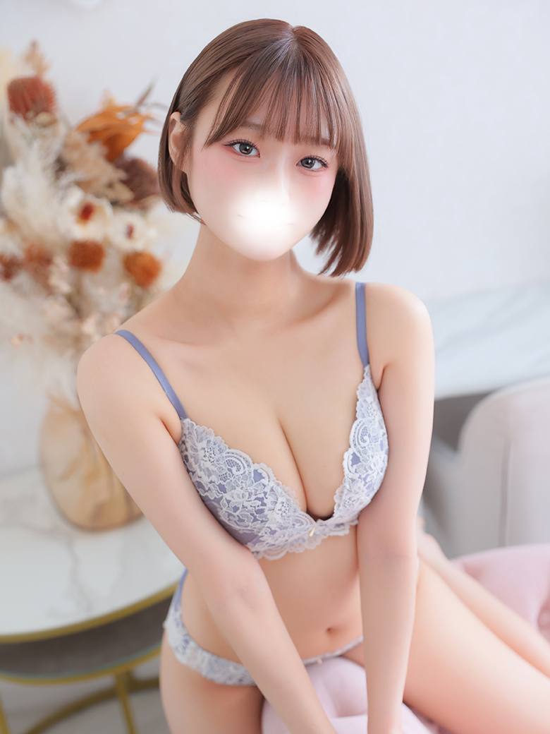 Japan Top Class Gentlemen’s Club〜Chloe〜 (Japanese Girls Only) outcall escort service RUNA(U)