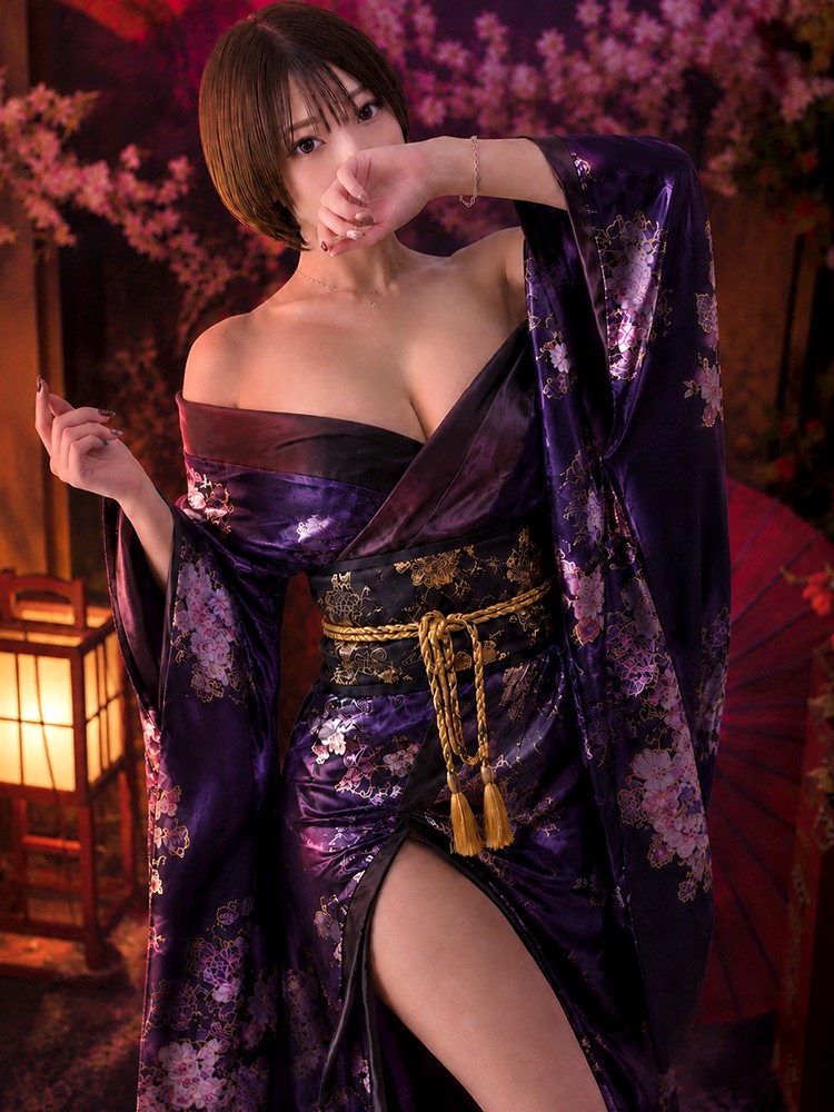 未熟な人妻 outcall escort service MIKA