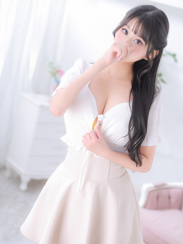 プロフィール京都 上门服务 MIA