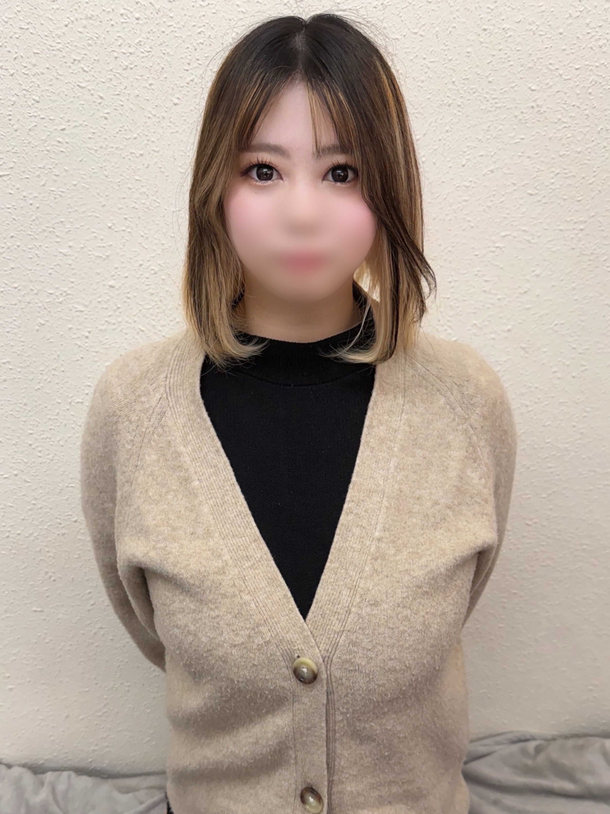 ニューデリー デリヘル UYU