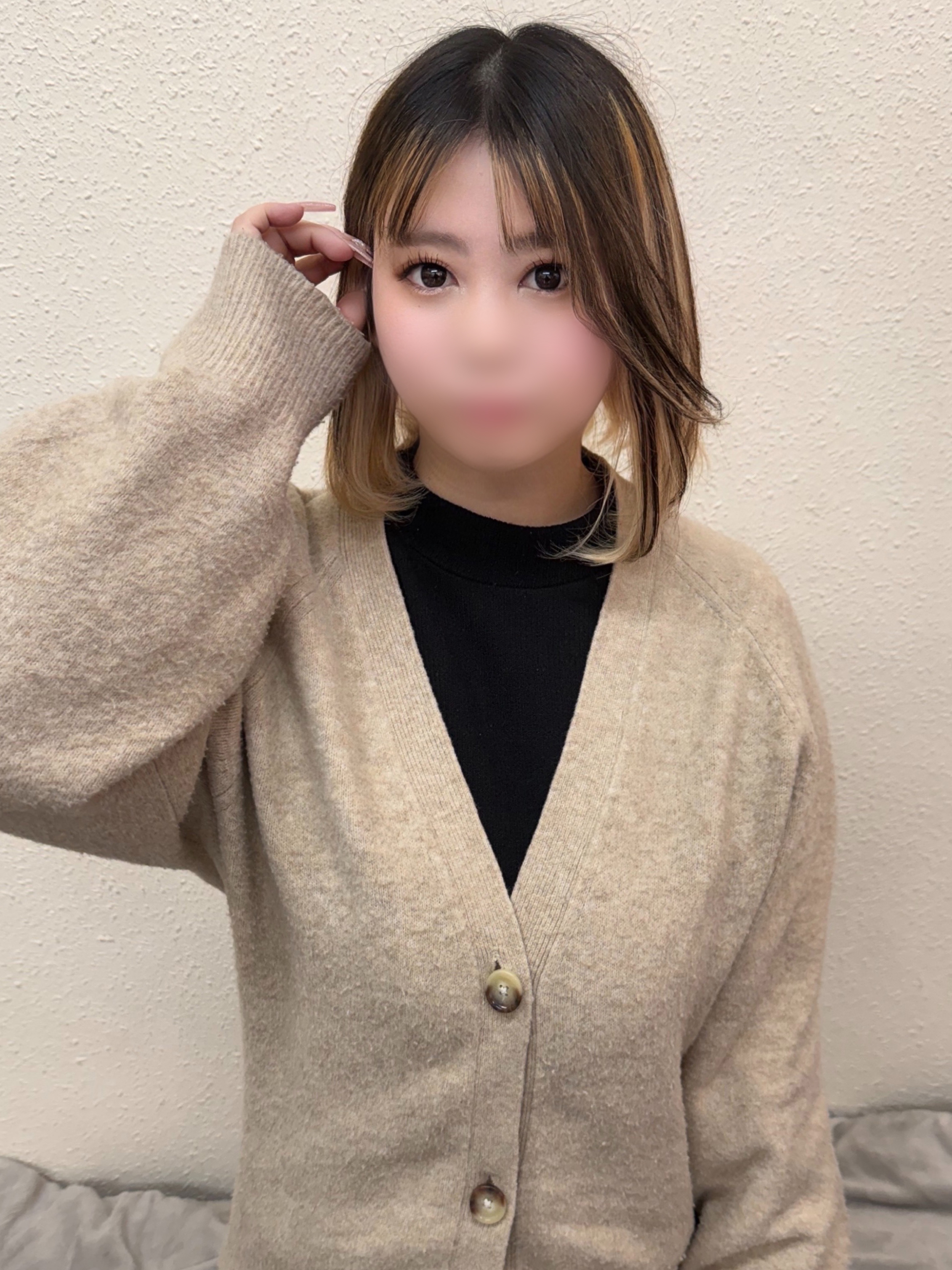 ニューデリー デリヘル UYU