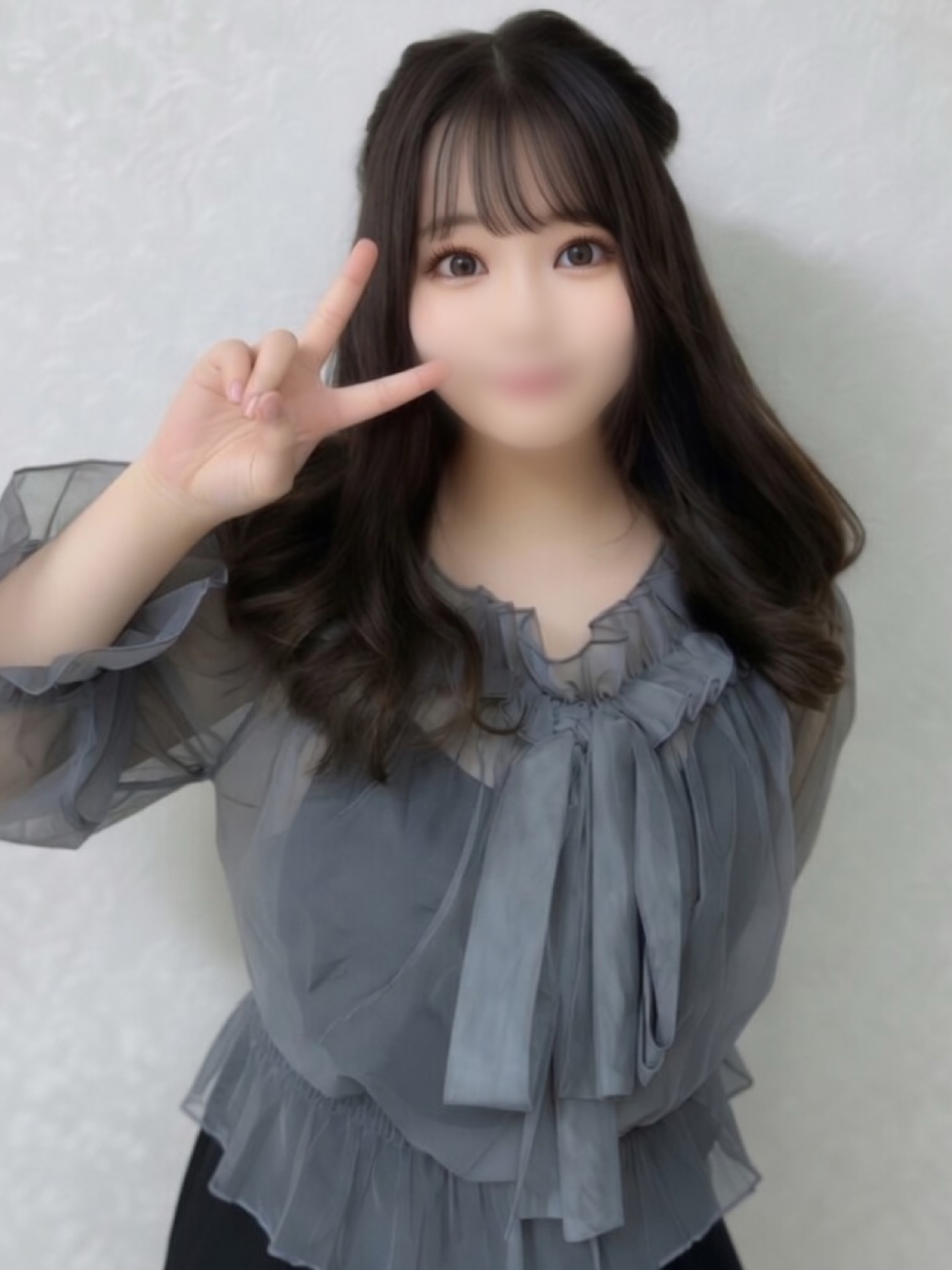 ニューデリー outcall escort service RISA