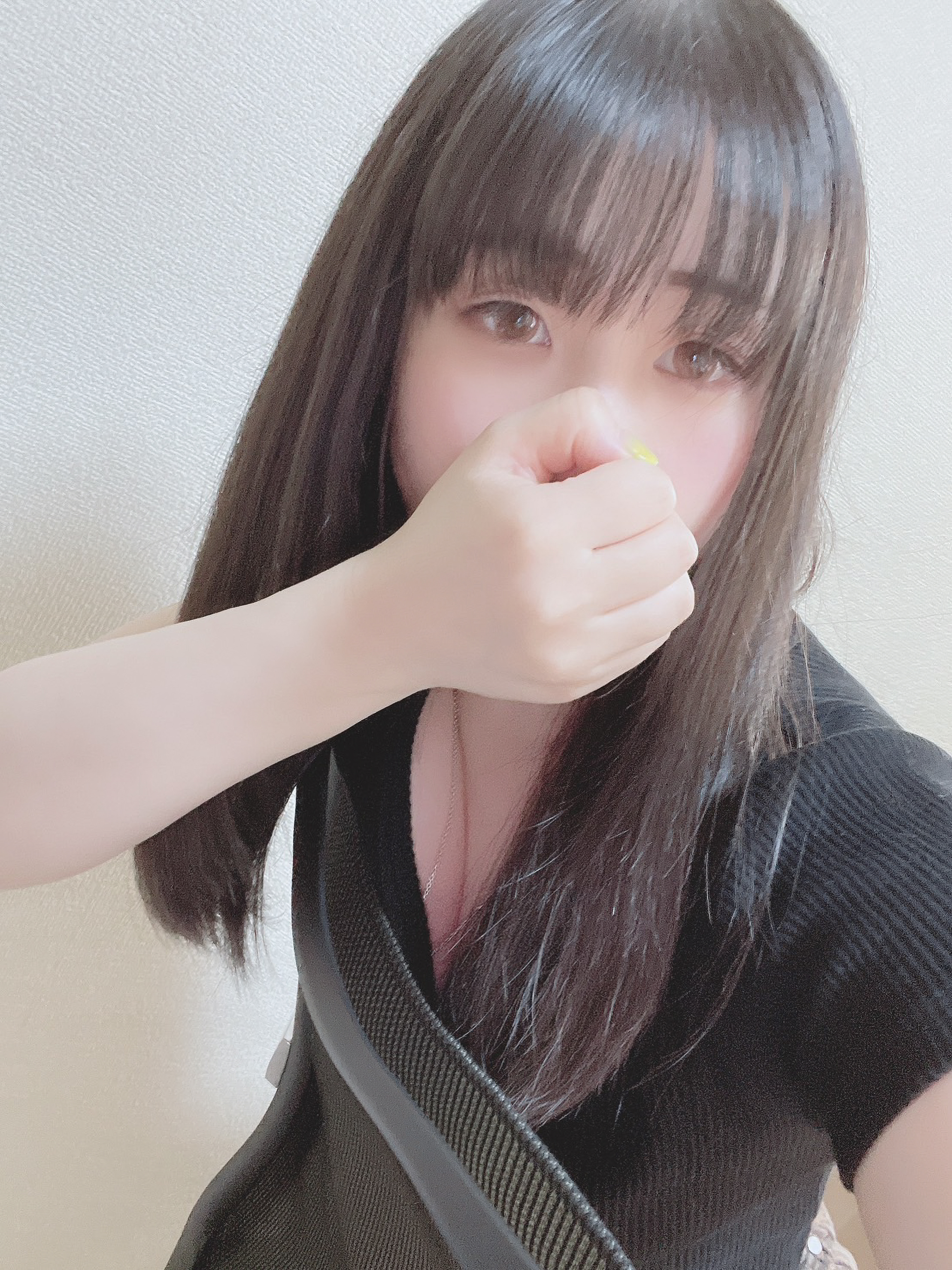 BUSTARS OKAZAKI 데리헤루 KAHO