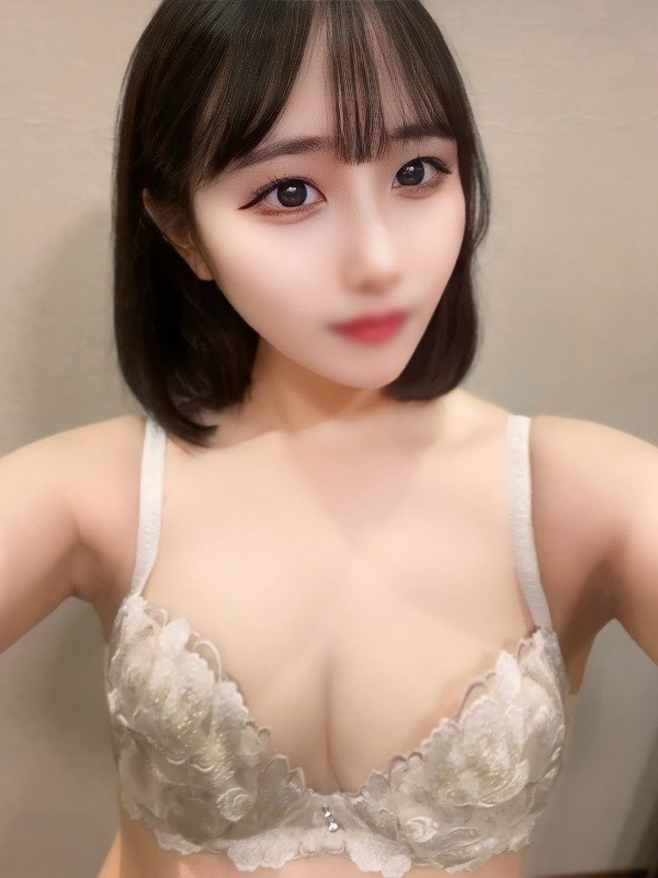 デリヘルラボ・クレージュ 上门服务 RUI