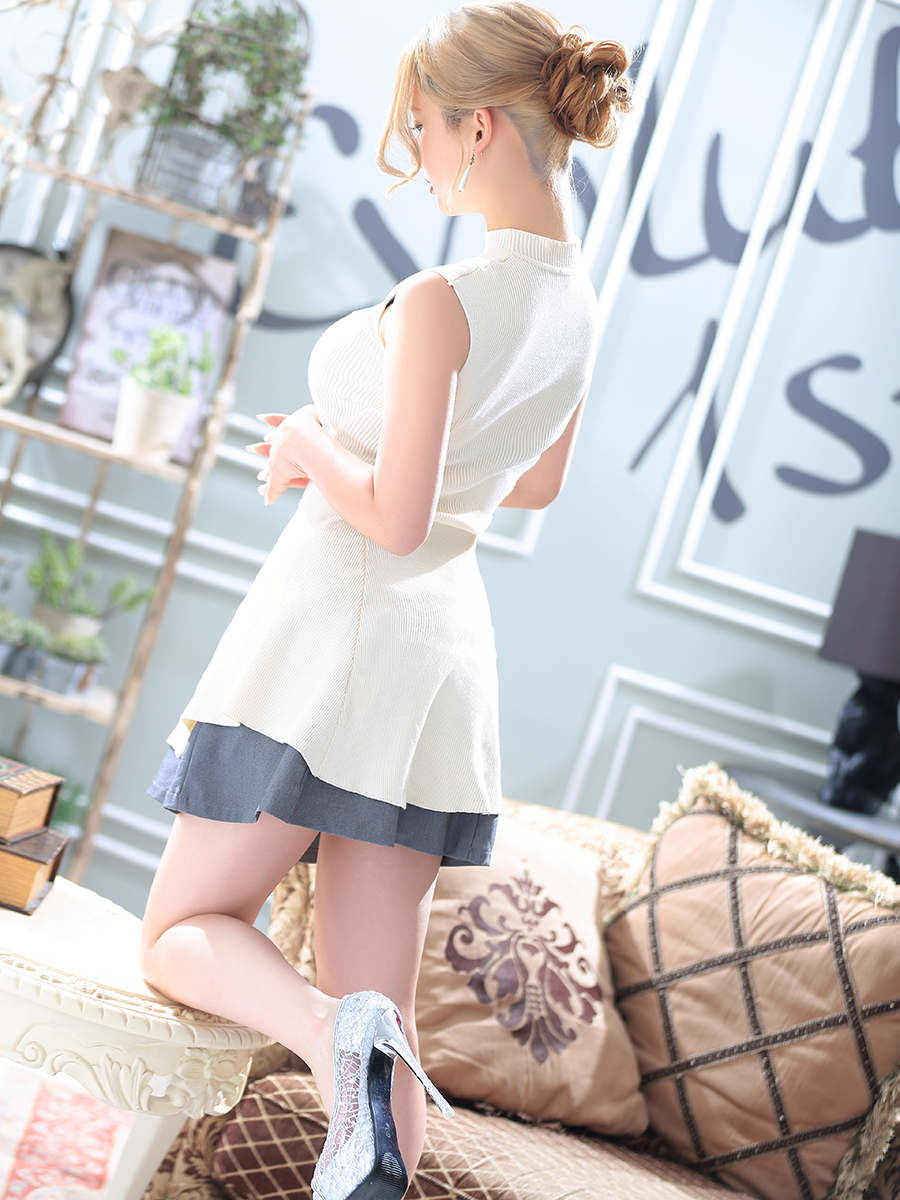 Evolution1st キタ兎我野店 デリヘル AOI