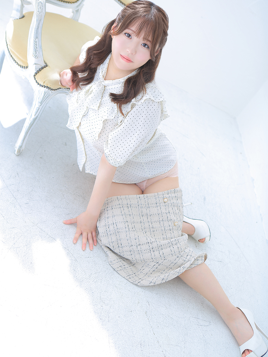 Aroma Dione大阪店 (上門)色情按摩/回春 服務 RINA