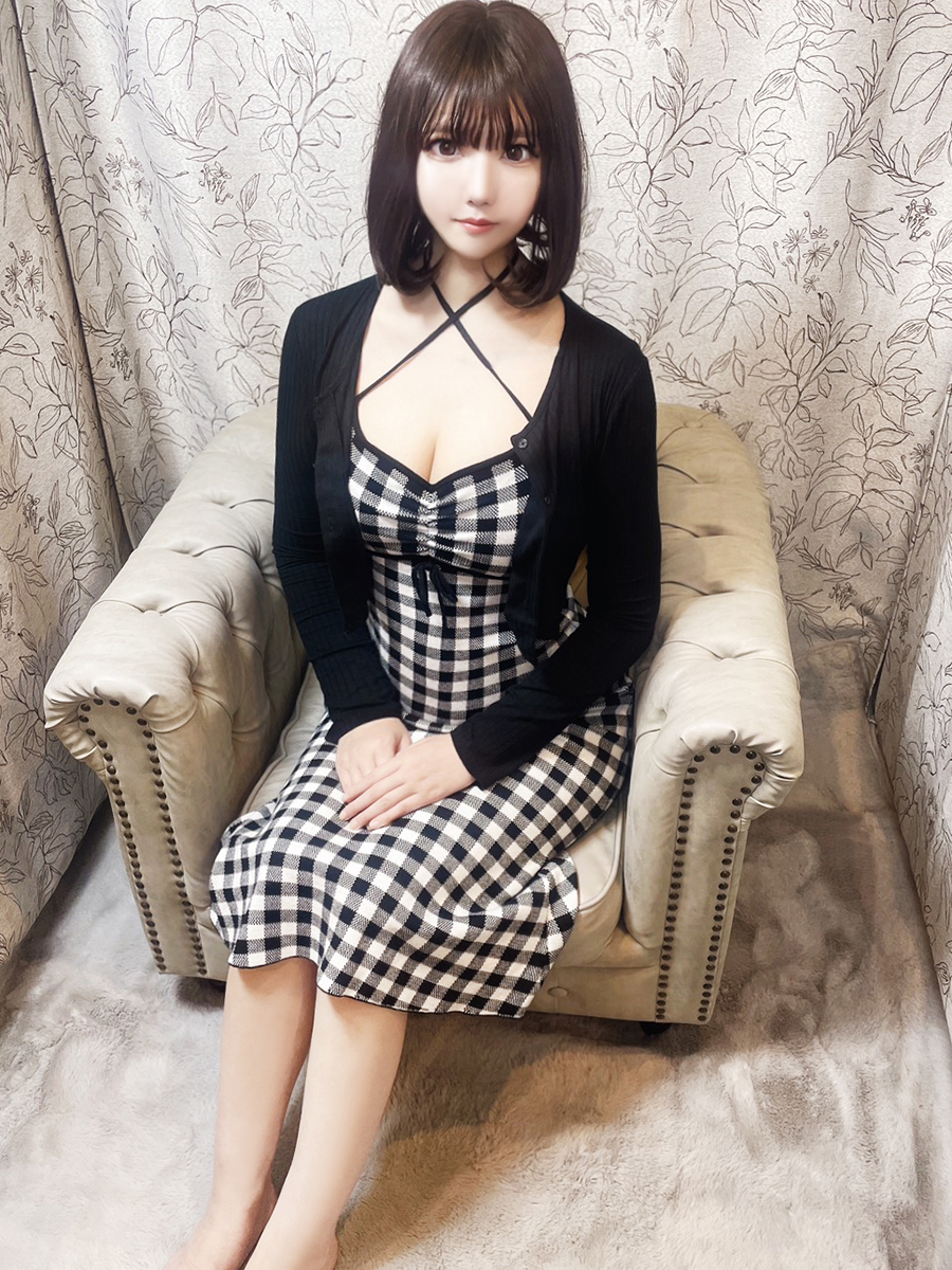 Aroma Dione大阪店 (上門)色情按摩/回春 服務 MARIA