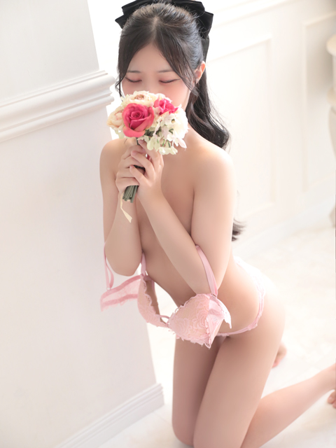 ヒルズスパ梅田＋ nuru massage Service outcall KARINA
