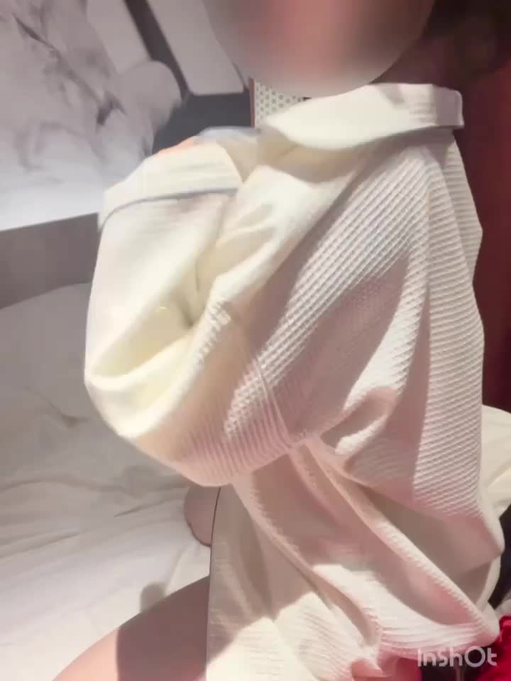 返信動画サムネイル