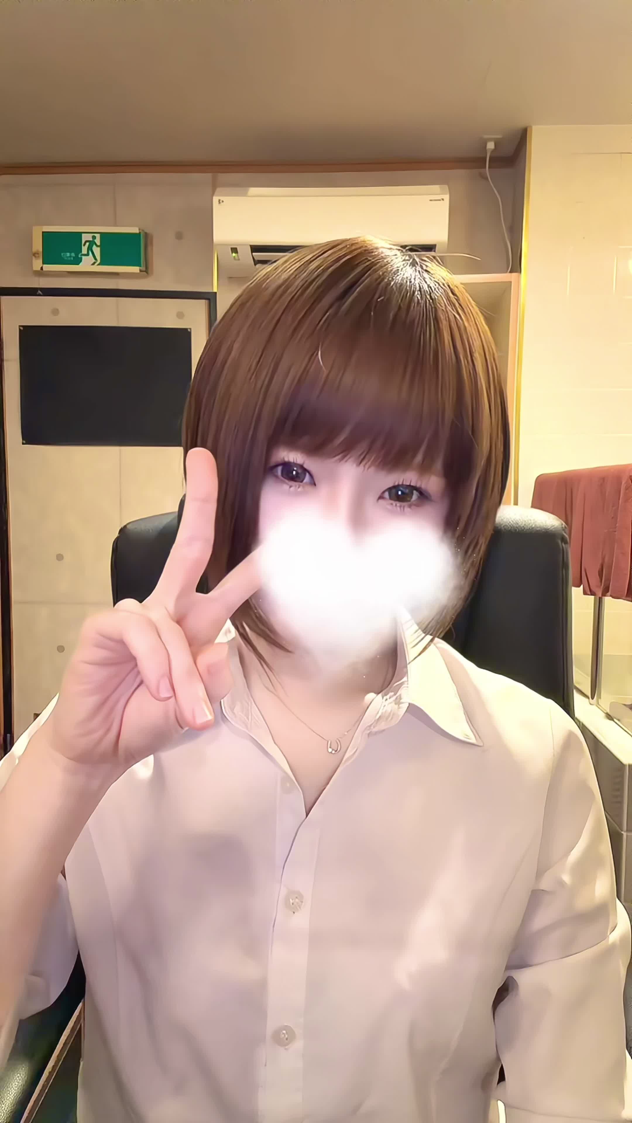返信動画サムネイル