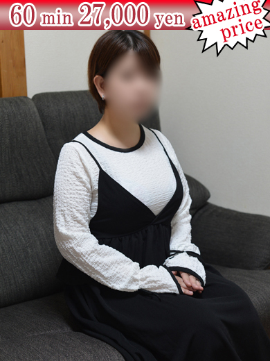 30代40代50代と遊ぶなら博多人妻専科24時 outcall escort service MORIYA HARUKI