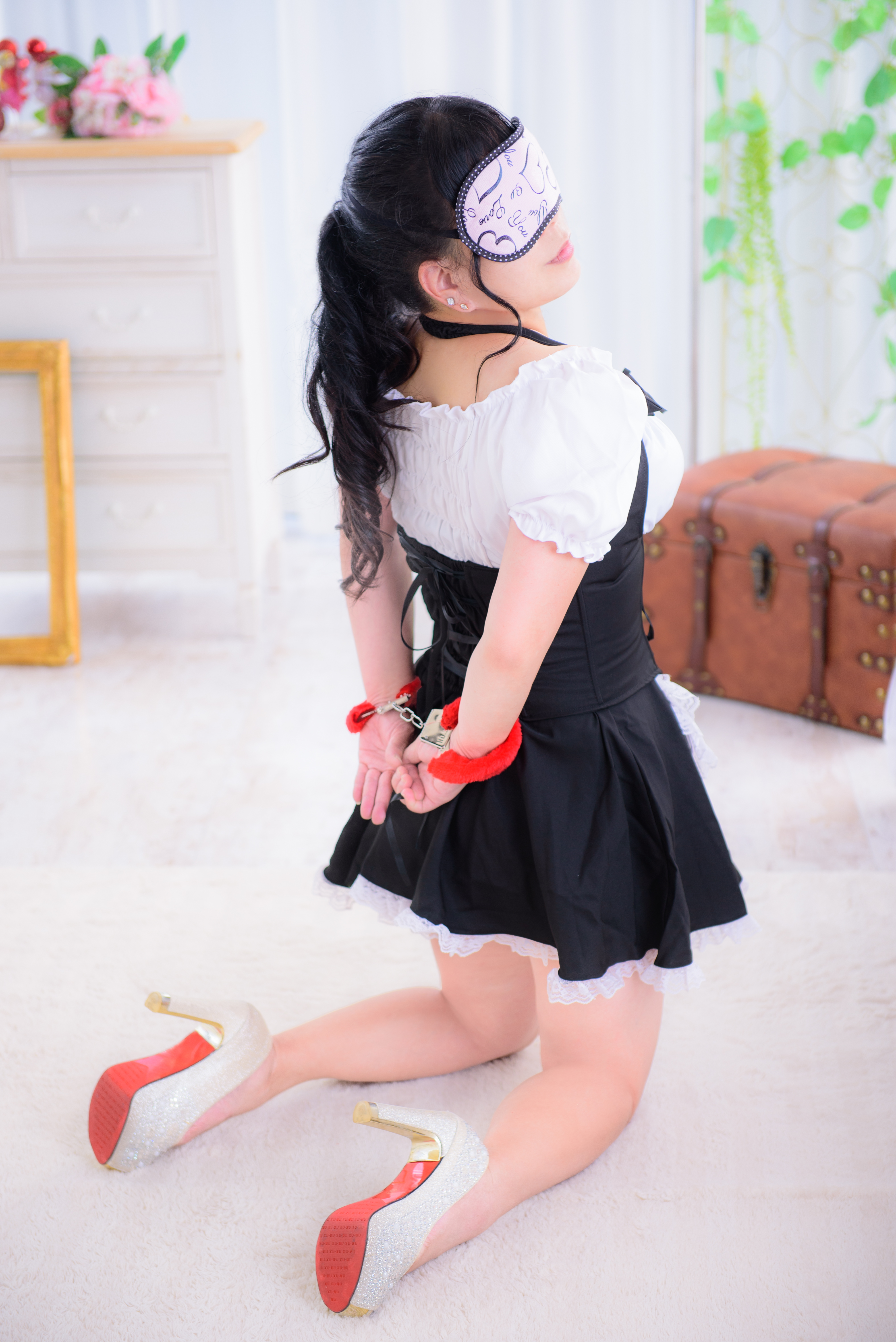 福岡サンキュー outcall escort service YOSHIE