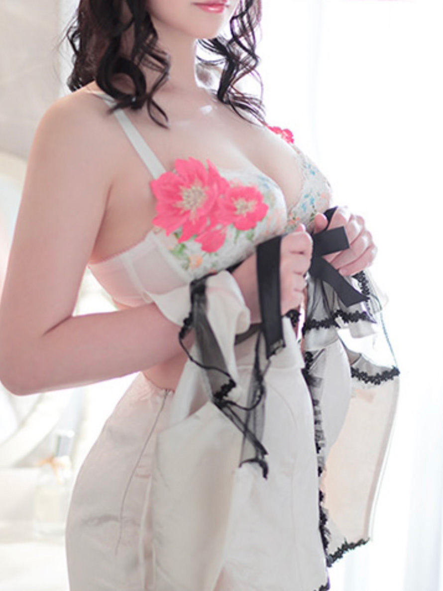 luxury aroma 咲 エステ(出張)・アロマ KOZUE