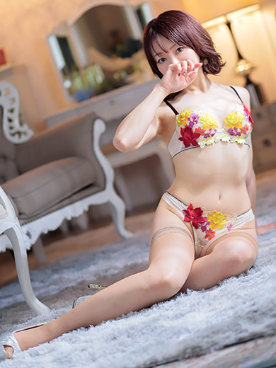 中洲人妻ソープ～もしづま～ もしも満たされたい美人妻と本気で○○したら･･･福岡博多店 泡泡浴 SAYU