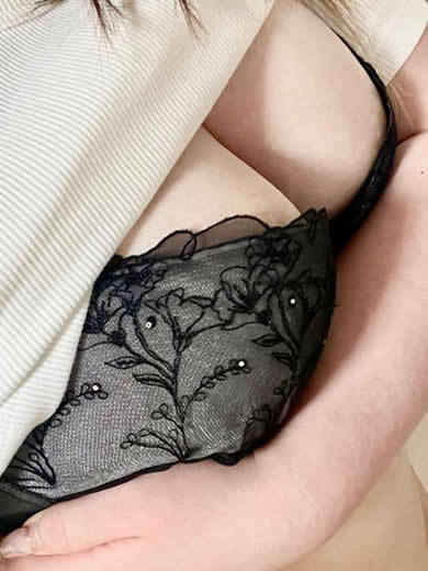 爆乳王～おっぱいは永遠だから～ 上門服務 MANA