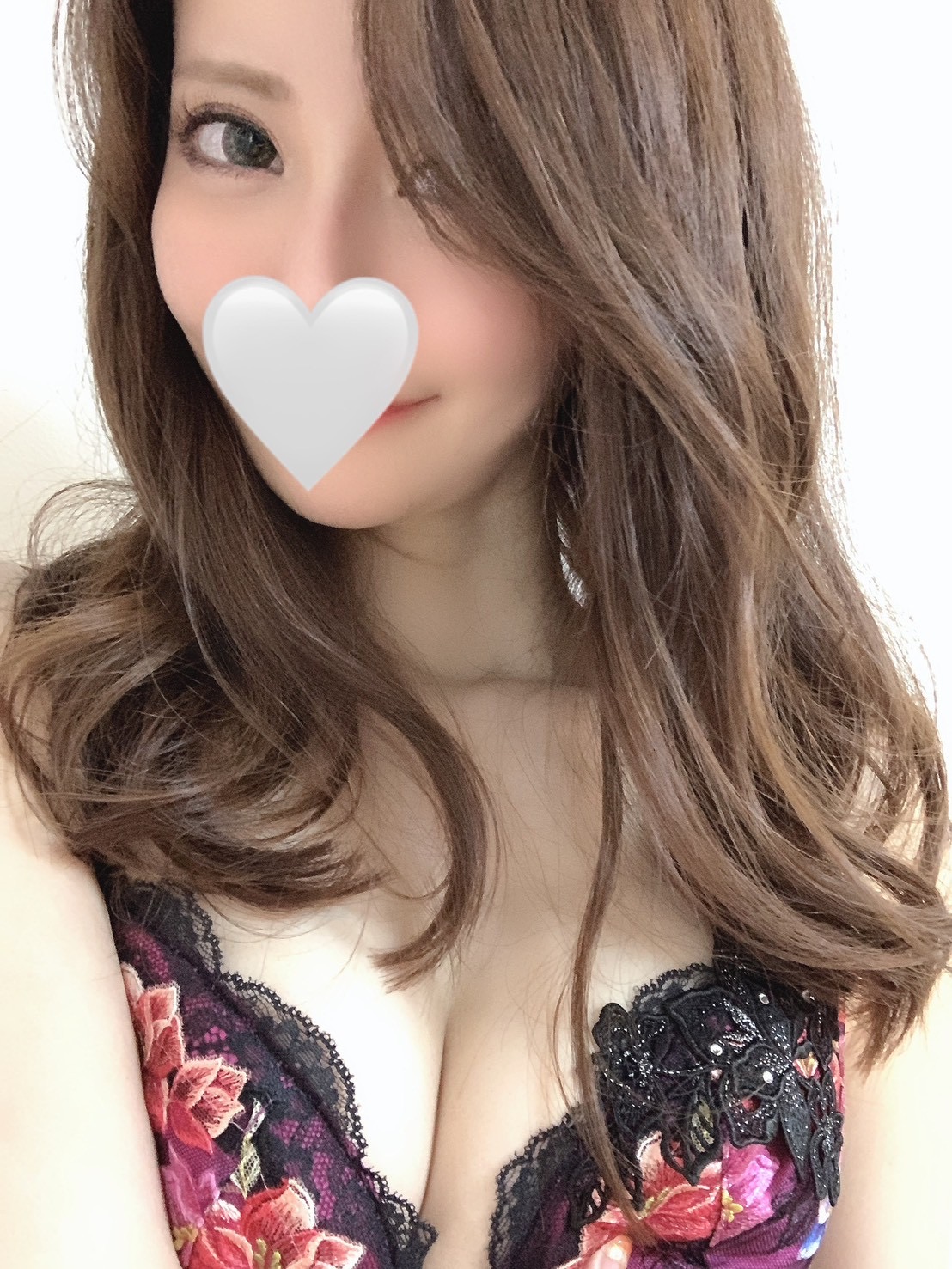 luxury spa 風雅 (업소)에스테틱/퇴폐마사지 KARINA