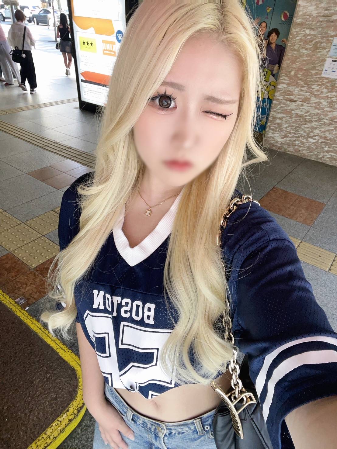 ここだけの話！！出会って5秒でプレイが楽しめるお店！ 上门服务 GYARU