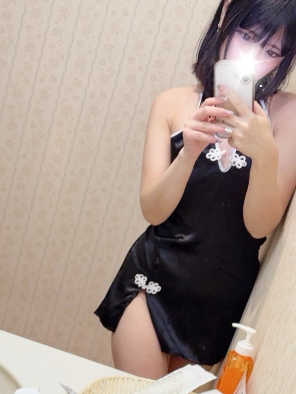 DERIHELURABO・COURREGES 上门服务 ROA　VIDEO　OK　🎥