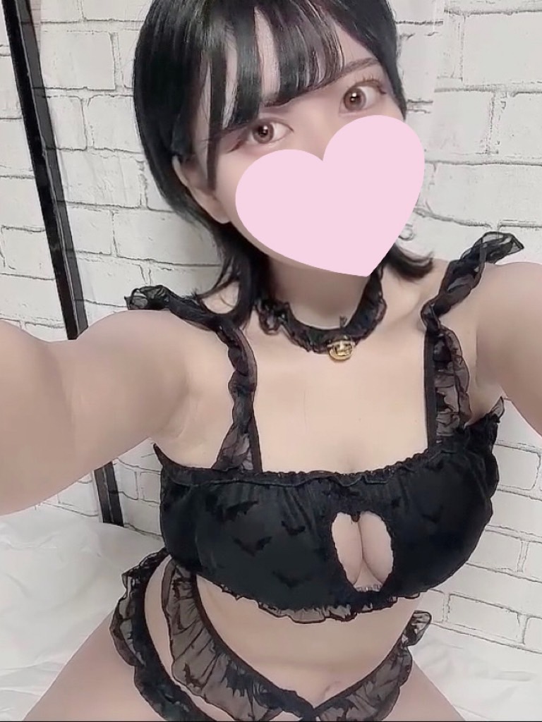 インバウンド専門デリヘル　NADESHIKO 데리헤루 YUKA