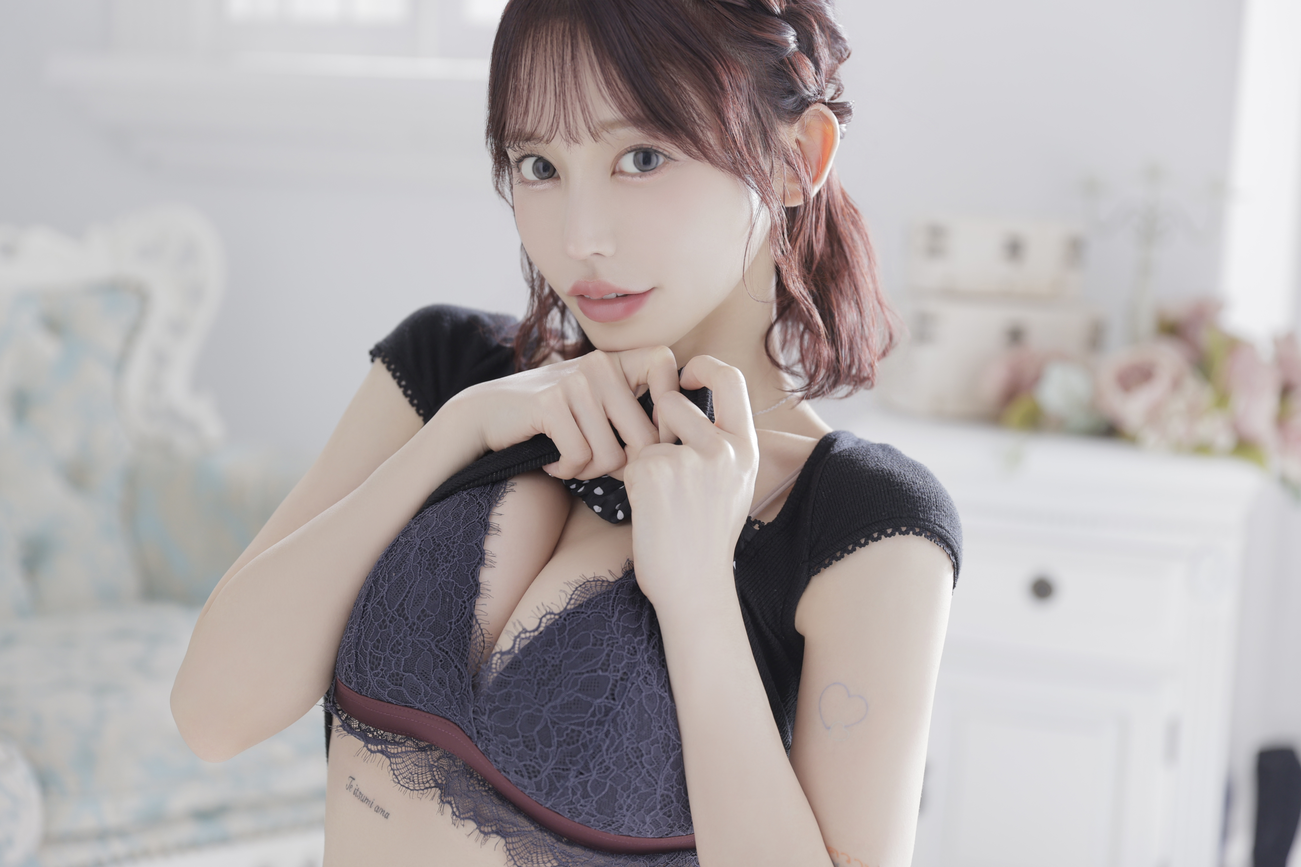 七瀨愛麗絲 主視覺圖